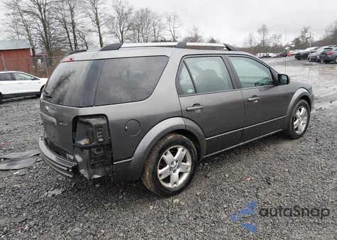2005 Ford Freestyle Limited z USA, uszkodzony, nr VIN 1FMDK06165GA15141